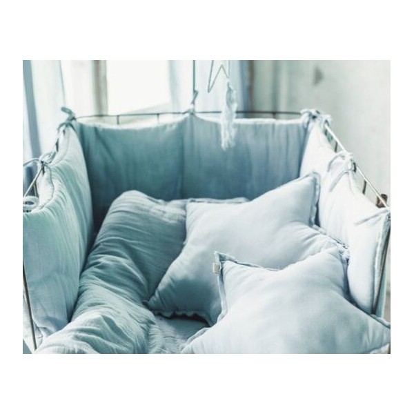 Nestchen für Kinderbett, süßes Blau von Numero74